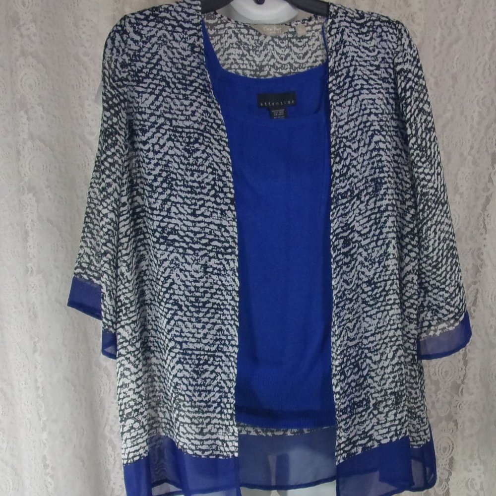 Coral Bay Black White Blue Print Top Kimono Size LP  NWOT